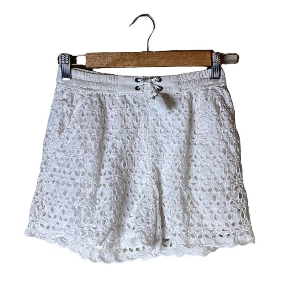 Abercrombie kids Eyelit drawstring shorts